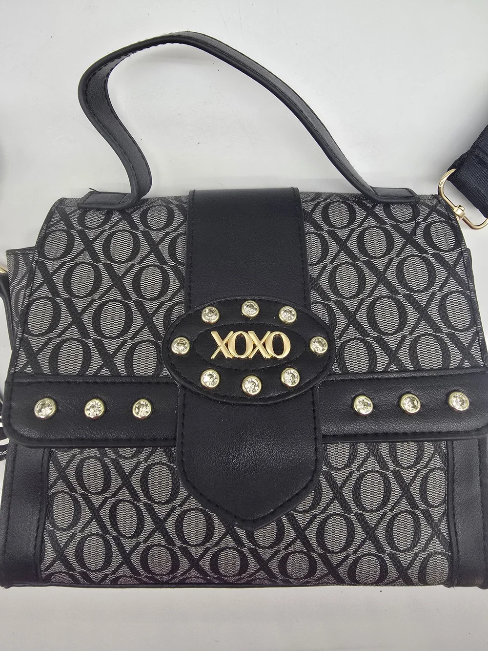 XOXO black grey